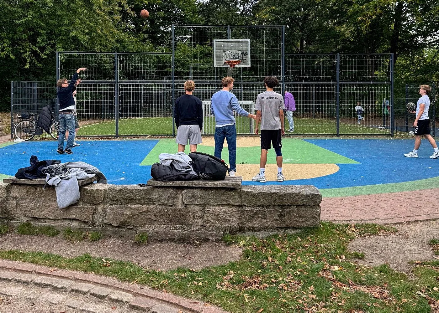 Spielplatz Trenknerweg Othmarschen – Foto 3
