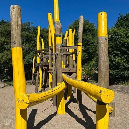 Spielplatz Unzerstraße im Walter-Möller-Park