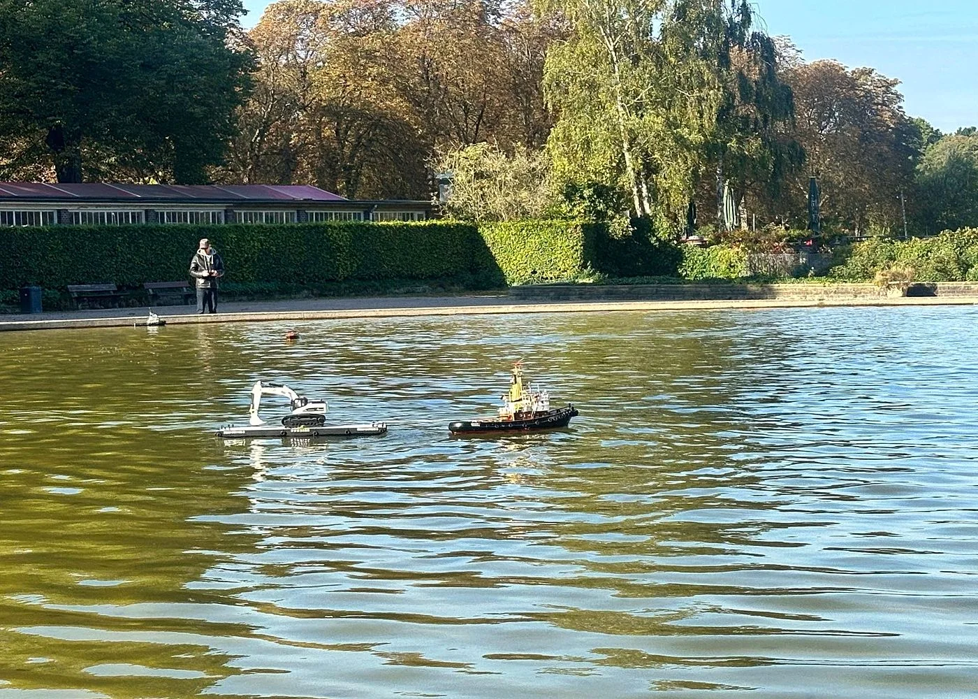 Modellboot-Rondeel im Stadtpark – Foto 5