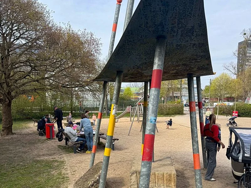Spielplatz Holmbrook Hamburg Othmarschen – Bild 14
