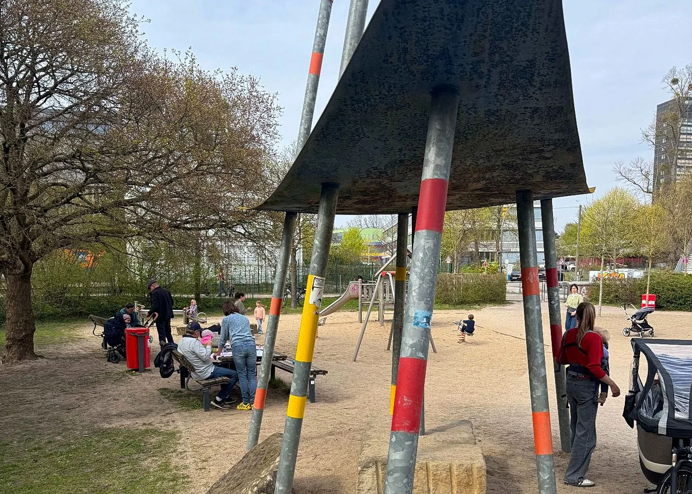 Spielplatz Holmbrook Hamburg Othmarschen – Foto 14