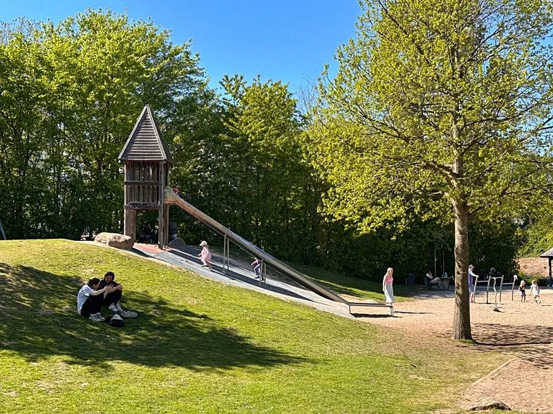 Spielplatz Meenkwiese – Bild 7