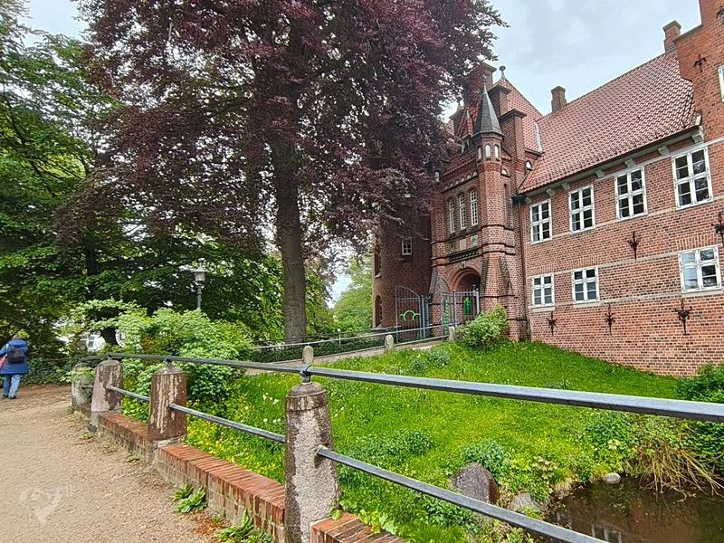 Spielplatz im Schlosspark Bergedorf – Bild 14