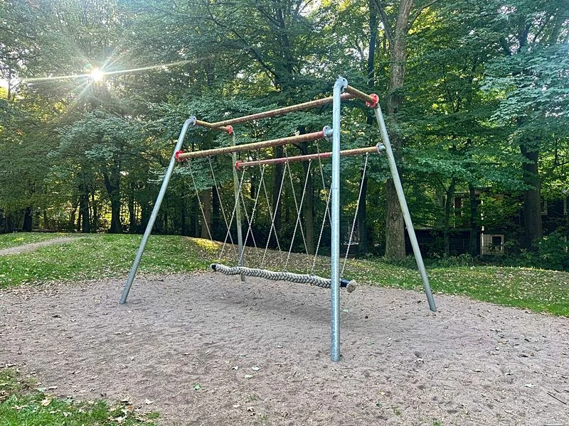 Waldspielplatz im Stadtpark – Bild 6