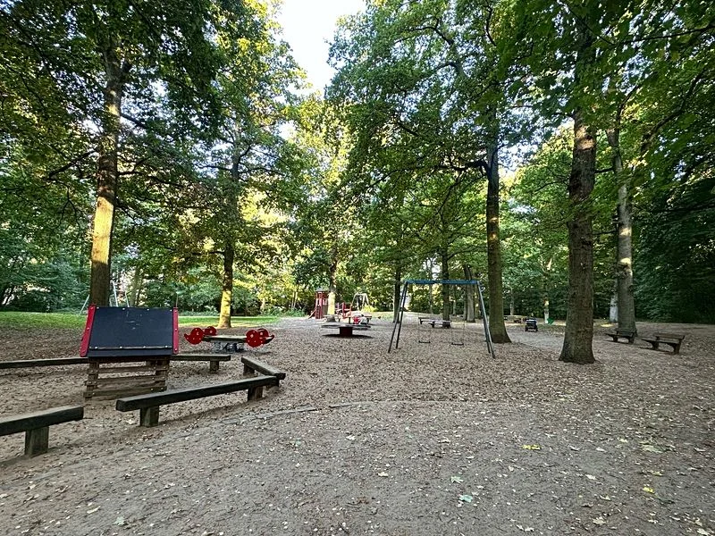 Waldspielplatz im Stadtpark – Bild 11