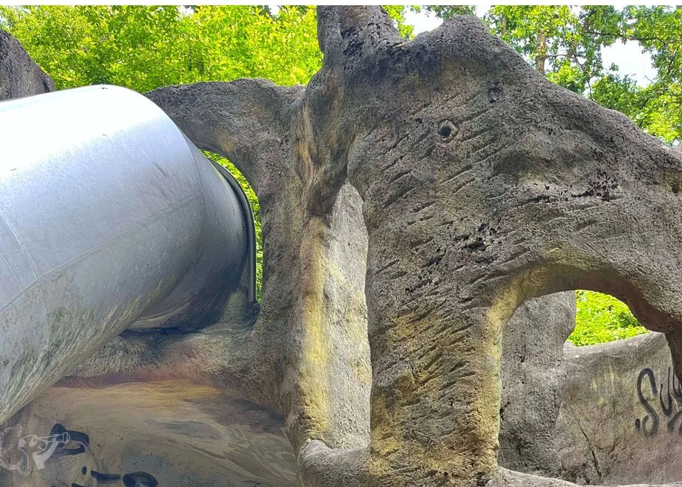 Waldspielplatz Teutonenweg (Pilzspielplatz) - der Schattenspender – Foto 7