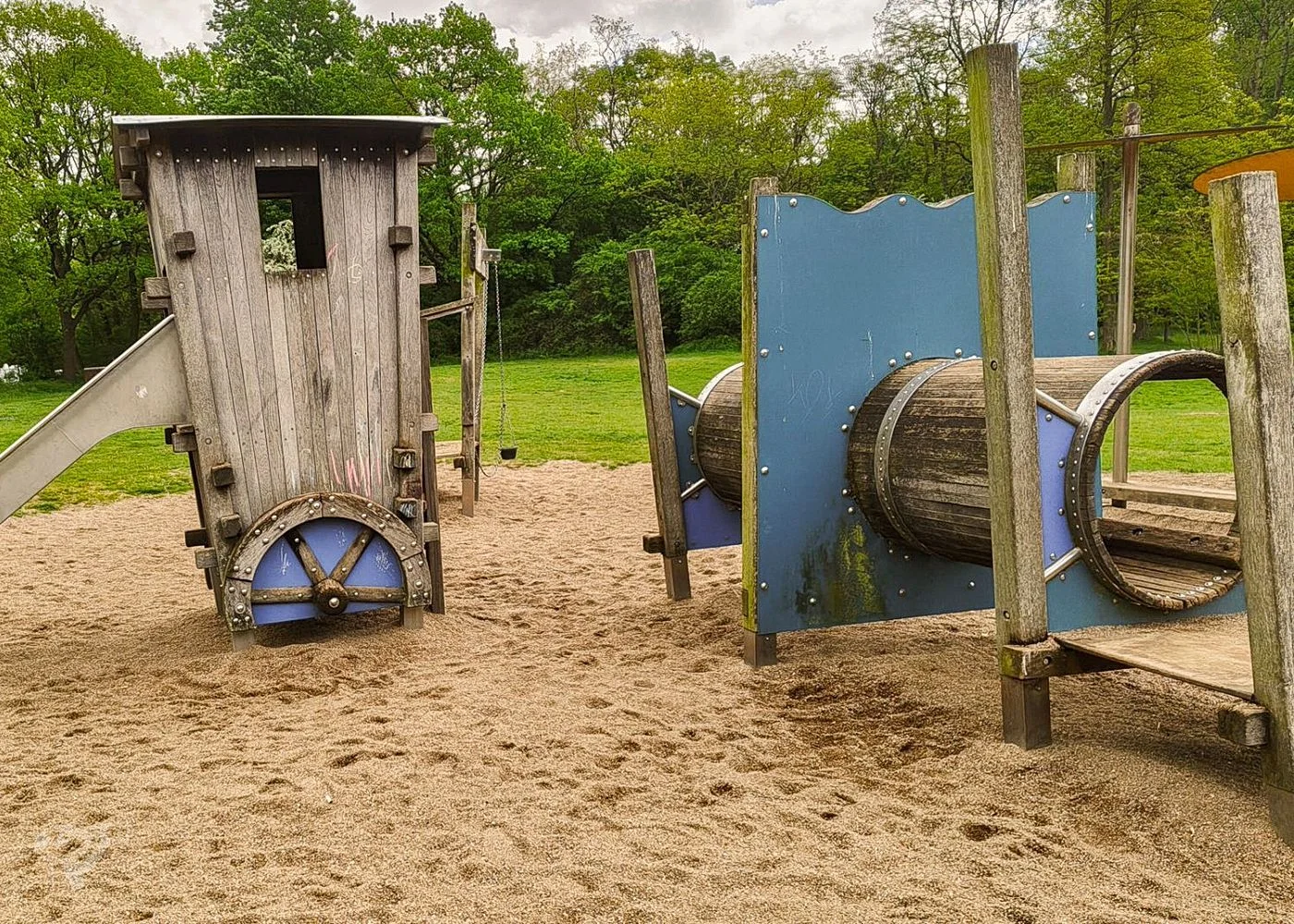 Leuchtturm Spielplatz im Öjendorfer Park – Foto 12