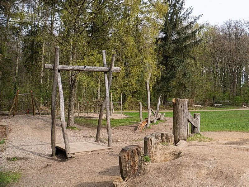 Spielplatz im Niendorfer Gehege – Bild 3