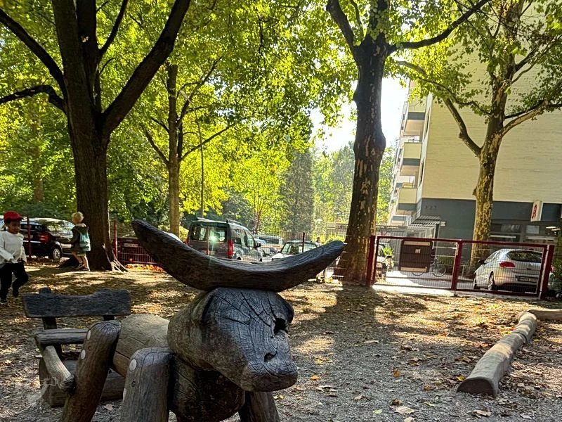  Spielplatz Bellealliancestraße - Marthastraße – Bild 14