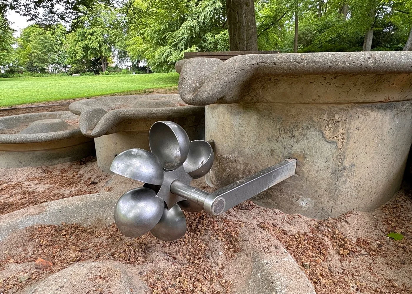 Spielplatz Parkallee im Innocentiapark – Foto 6