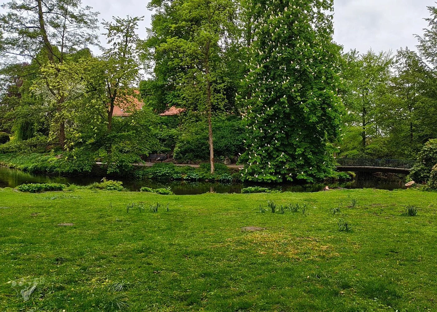 Spielplatz im Schlosspark Bergedorf – Foto 10