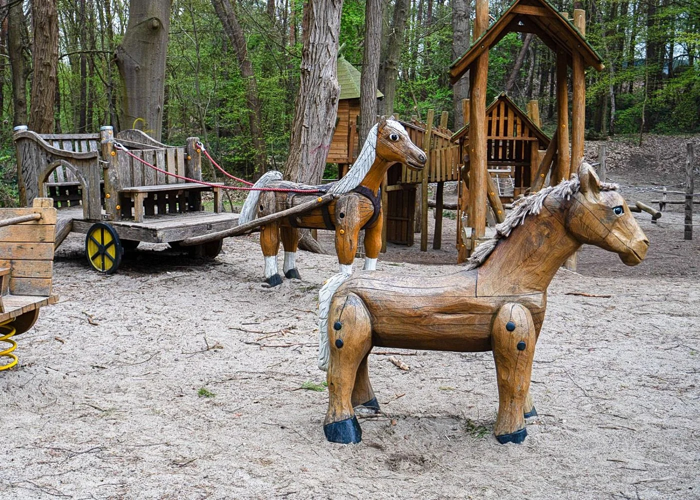 Spielplatz Sander Tannen – Foto 1