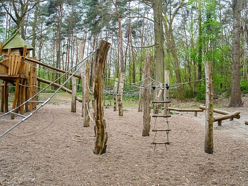 Spielplatz Sander Tannen – Bild 7