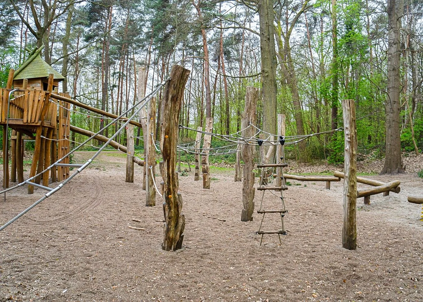 Spielplatz Sander Tannen – Foto 7