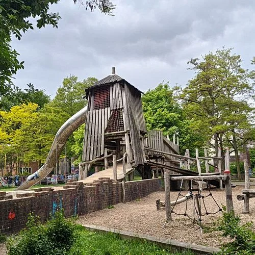 Geisterspielplatz Wrangelstraße