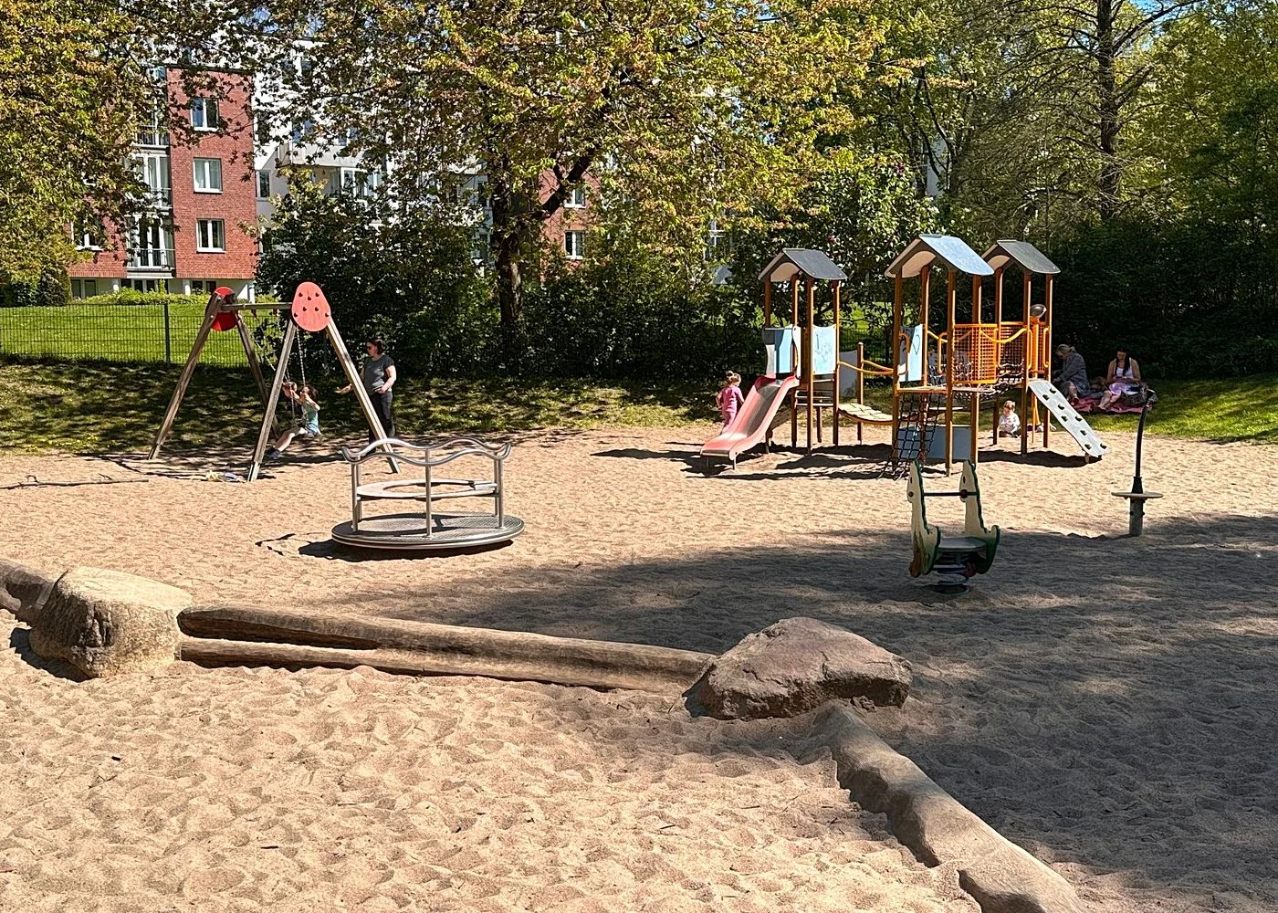 Spielplatz Meenkwiese – Foto 12