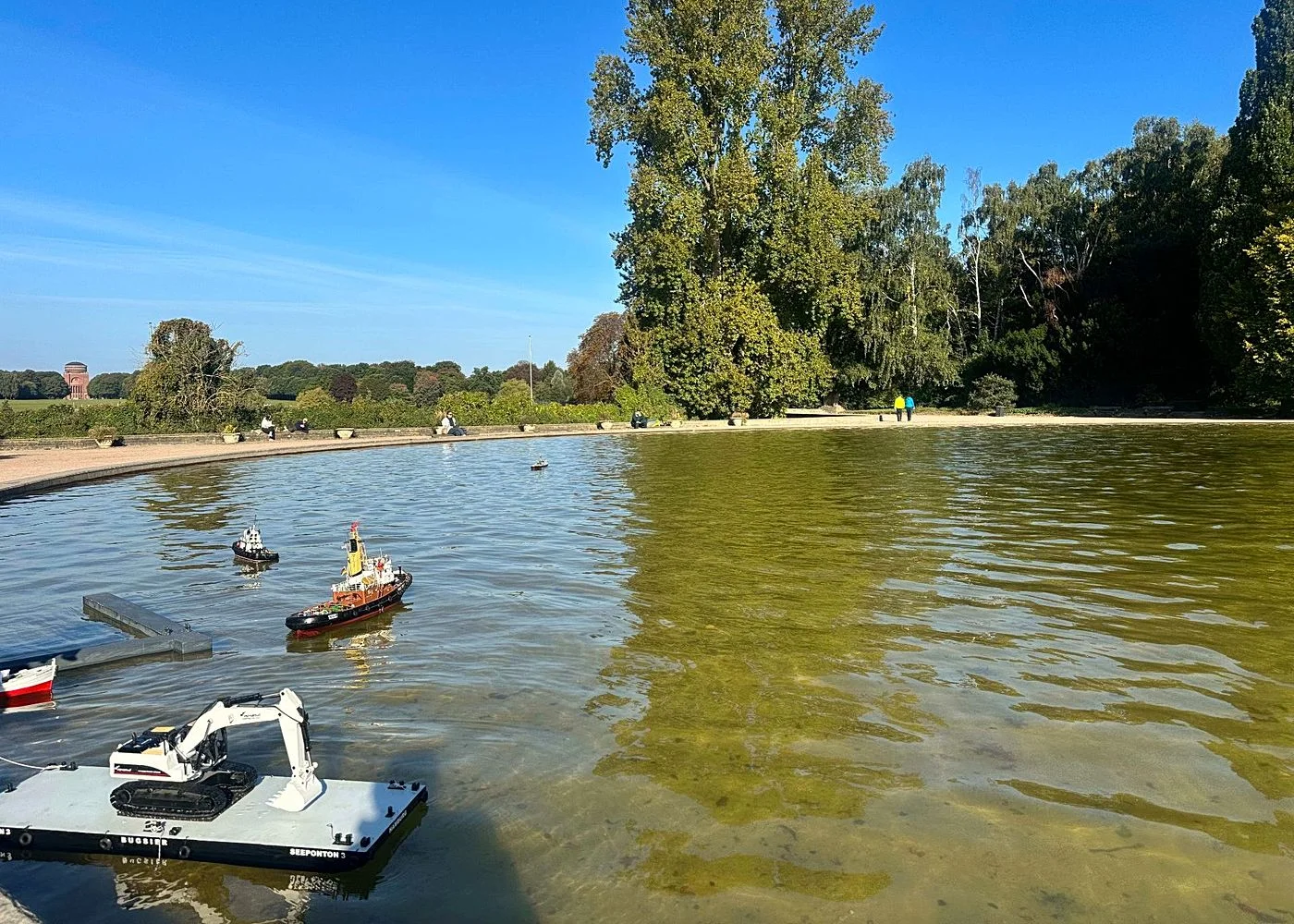 Modellboot-Rondeel im Stadtpark – Foto 8