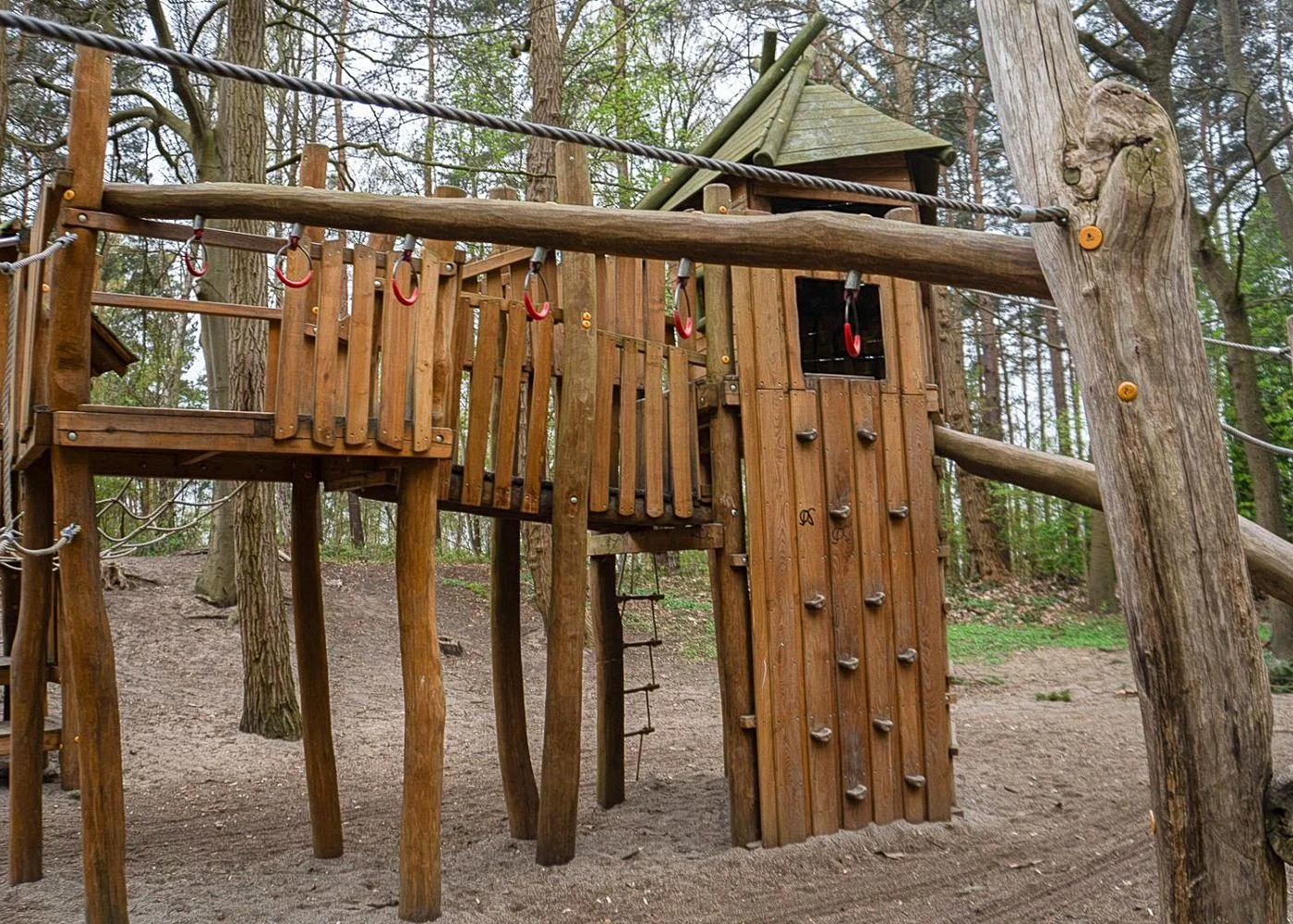 Spielplatz Sander Tannen – Foto 11