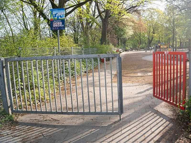 Kinderspielplatz Rollerbahn – Bild 12