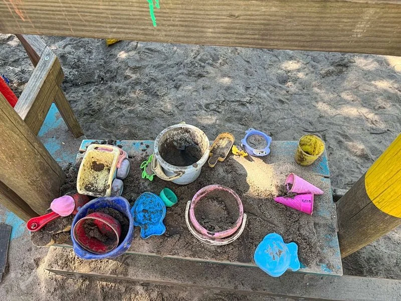 Spielplatz Unzerstraße im Walter-Möller-Park – Bild 9