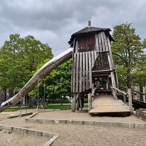 Geisterspielplatz Wrangelstraße