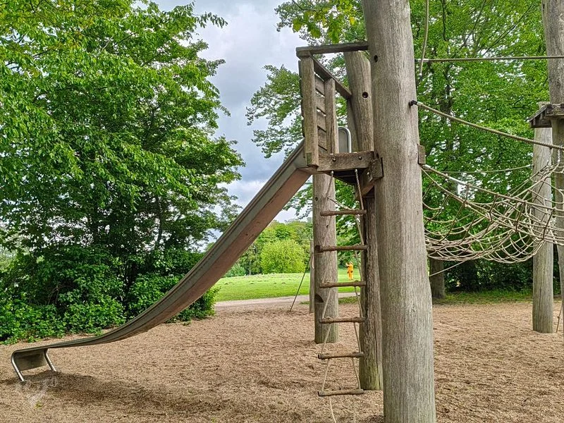 Kletterwald & Wasserpumpen‑Spielplatz im Öjendorfer Park – Bild 2