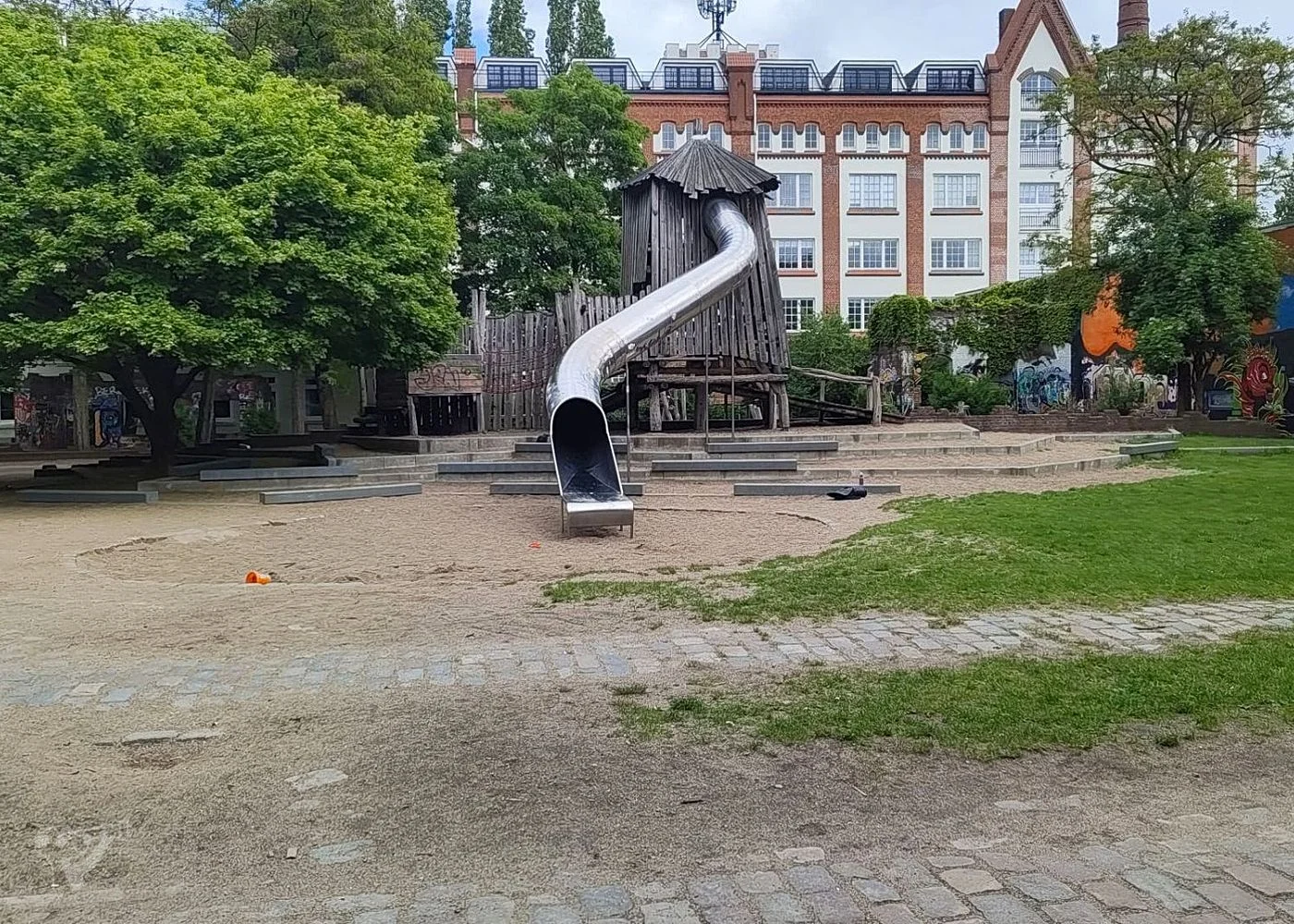 Geisterspielplatz Wrangelstraße – Foto 3