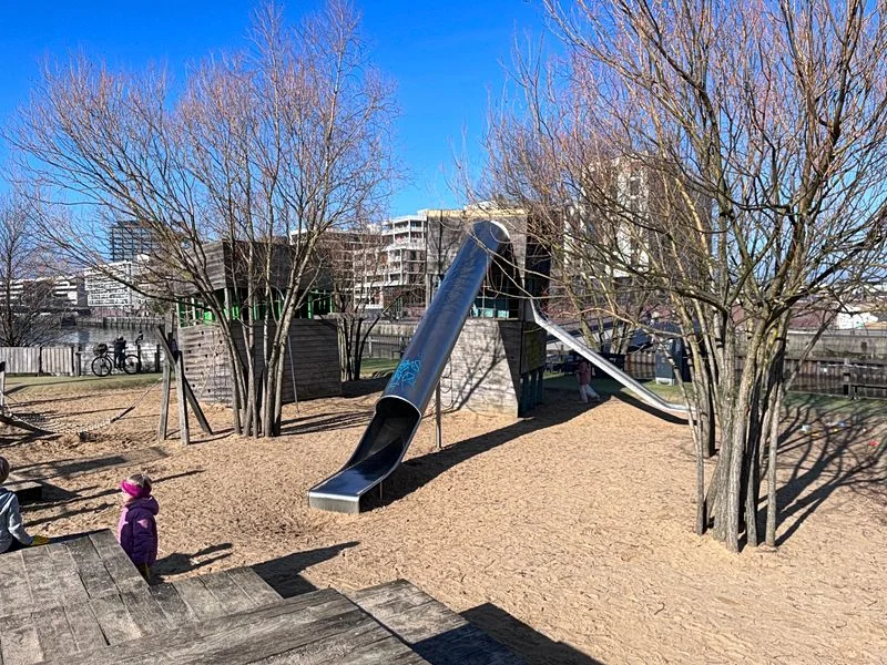 Spielplatz Baakenpark Hafencity – Bild 3