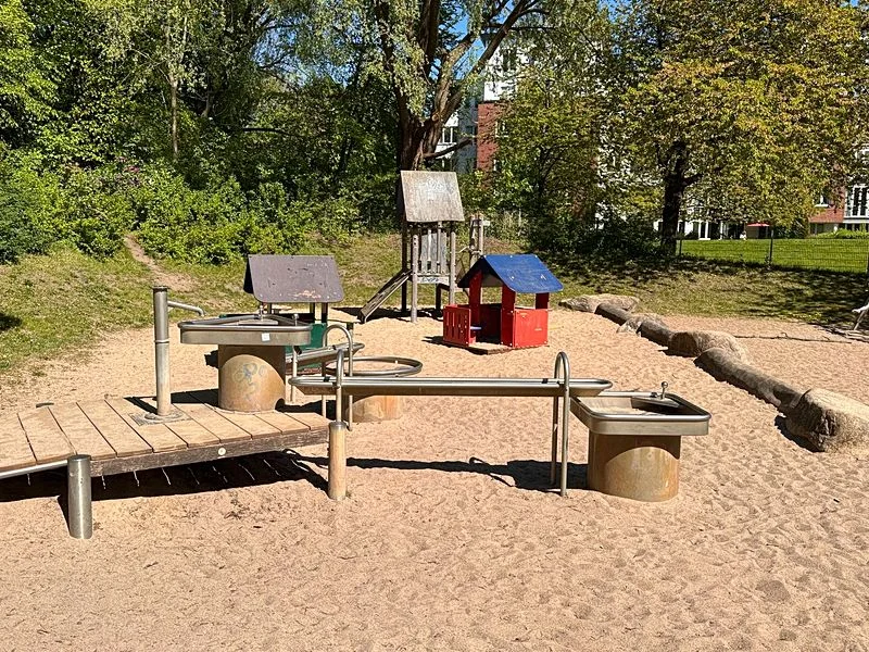 Spielplatz Meenkwiese – Bild 18