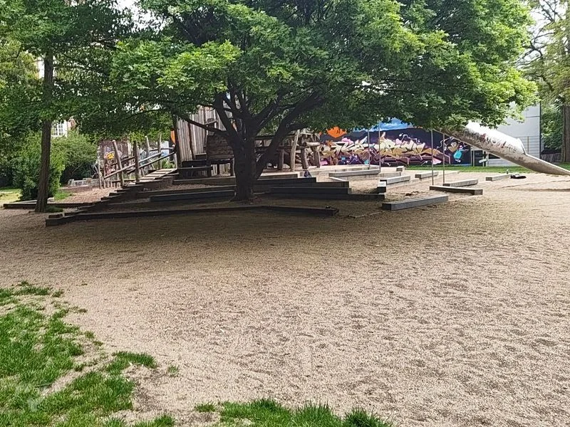 Geisterspielplatz Wrangelstraße – Bild 10