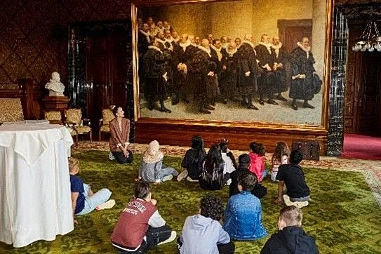 Familienführungen im Hamburger Rathaus – Bild 1