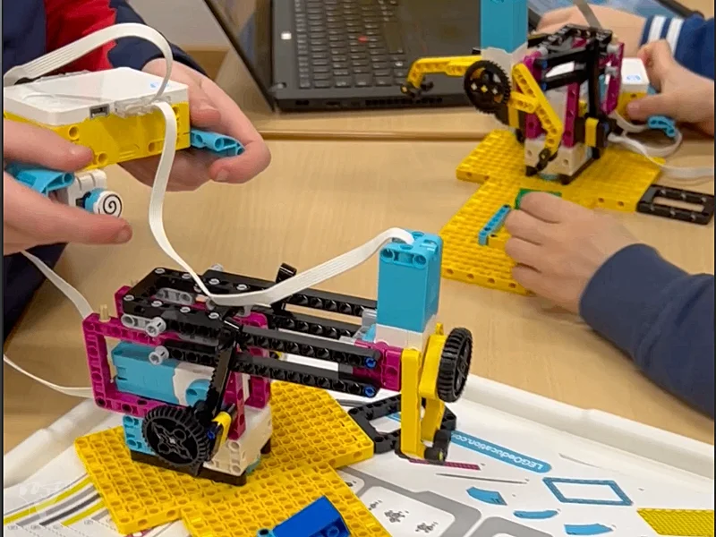 Feriencamps bei Liga der Roboter – Bild 3
