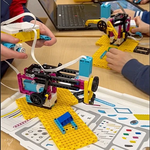 Feriencamps bei Liga der Roboter