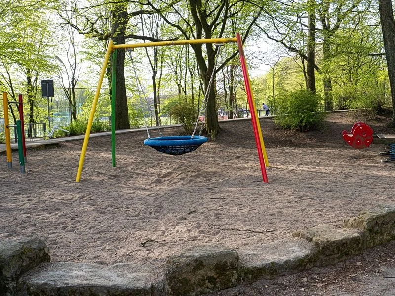 Kinderspielplatz Rollerbahn – Bild 6
