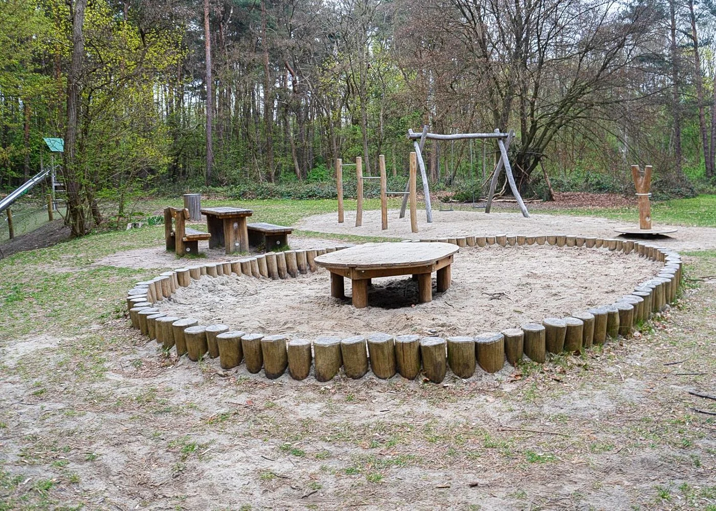 Spielplatz Sander Tannen – Foto 3