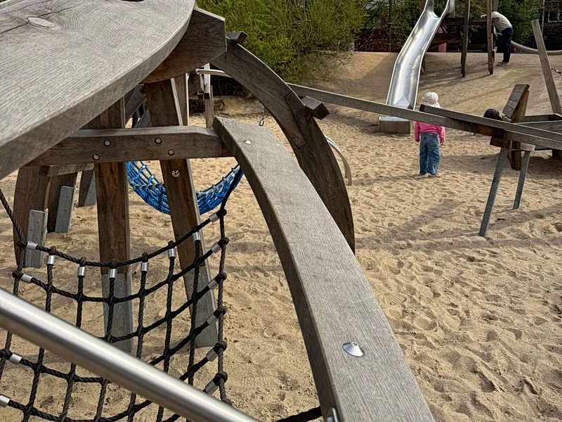 Spielplatz Holmbrook Hamburg Othmarschen – Bild 12