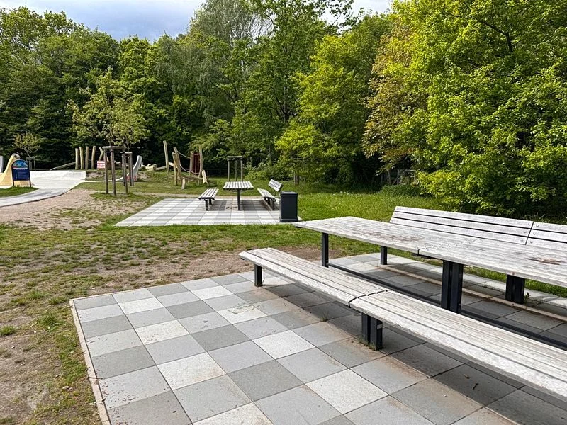 Spielplatz Wegenkamp mit Skaterpark Banane – Bild 27