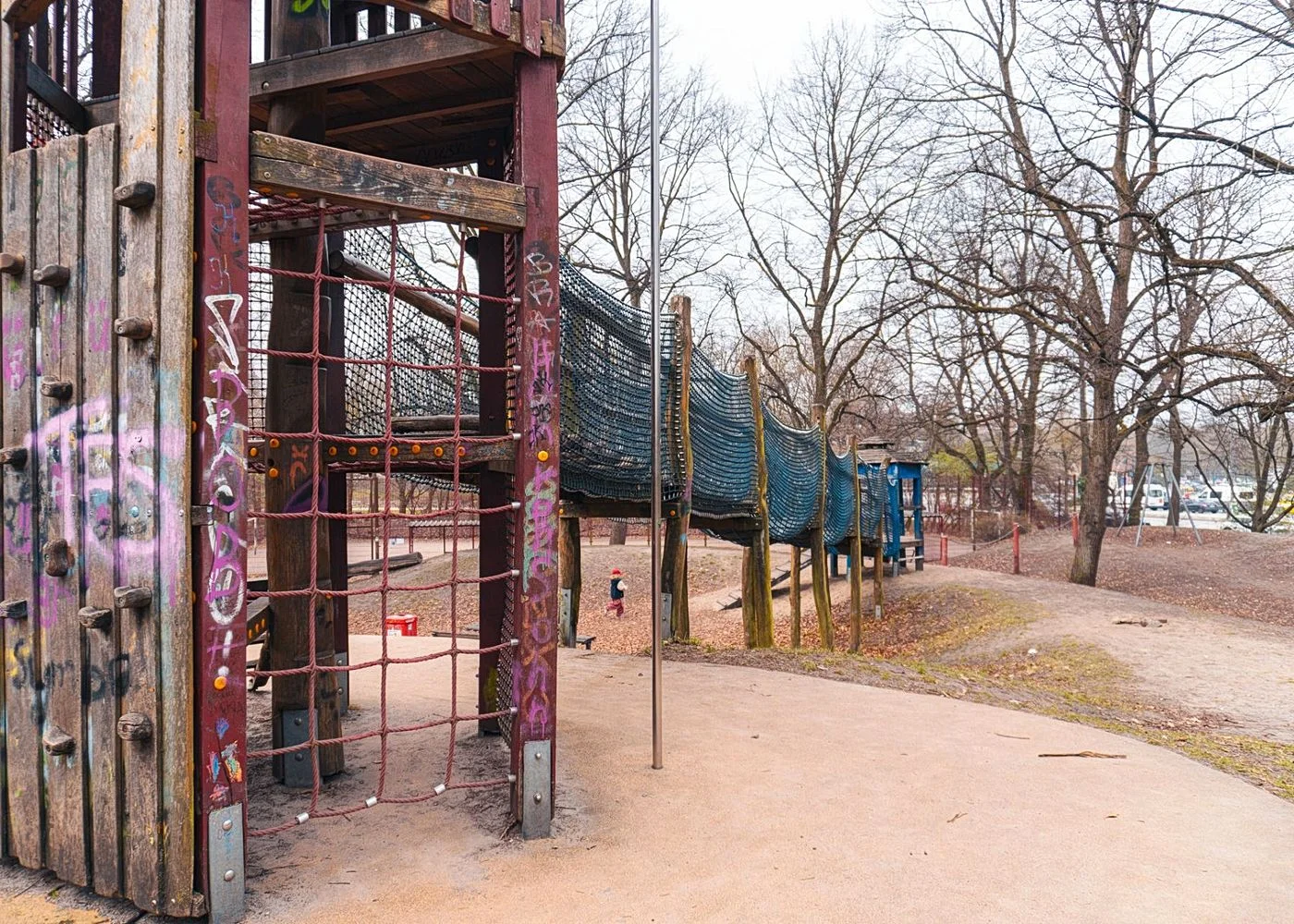 Spielplatz im Schanzenpark – Foto 3