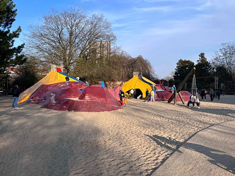 Spielplatz Bullerberge Planten und Blomen – Bild 1