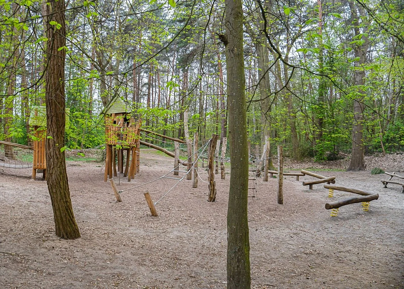 Spielplatz Sander Tannen – Foto 6