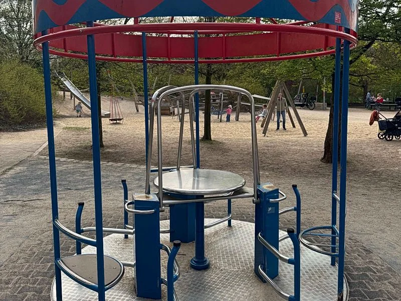 Spielplatz Holmbrook Hamburg Othmarschen – Bild 1