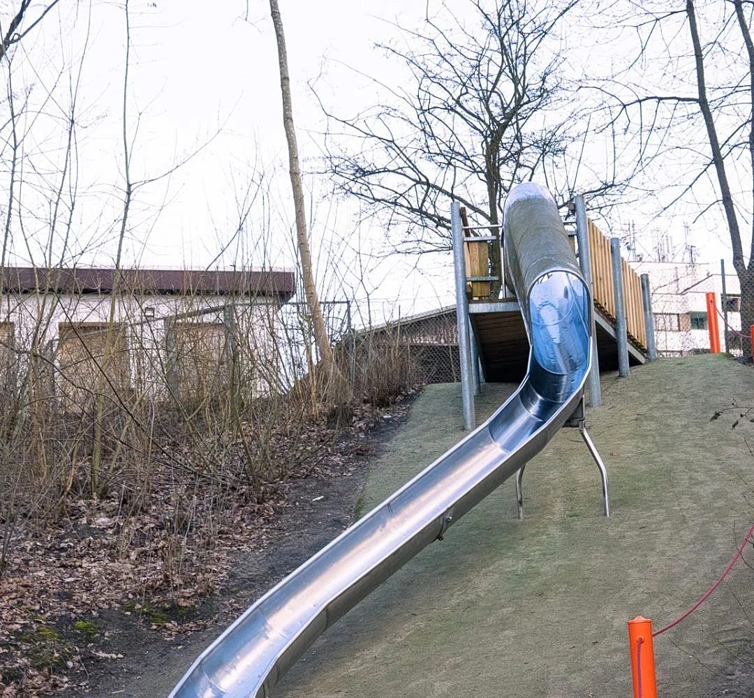 Burgspielplatz im Grünen Zentrum – Foto 10