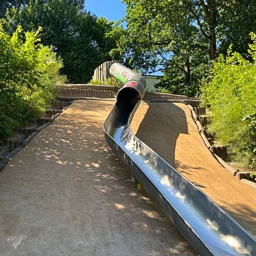 Spielplatz Unzerstraße im Walter-Möller-Park