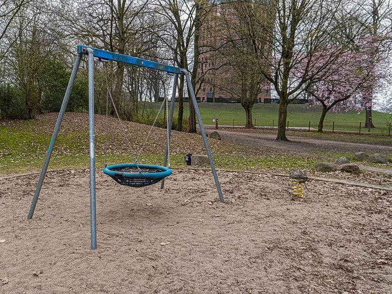 Spielplatz im Schanzenpark – Bild 13