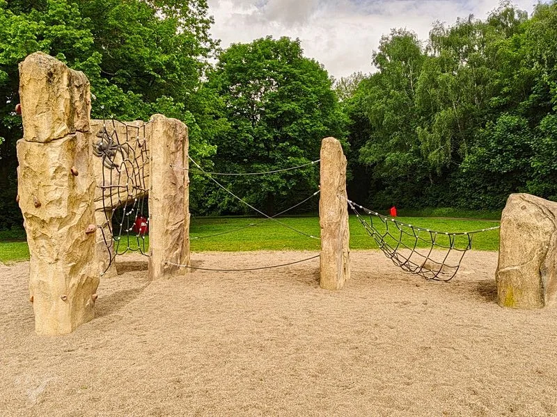 Leuchtturm Spielplatz im Öjendorfer Park – Bild 9