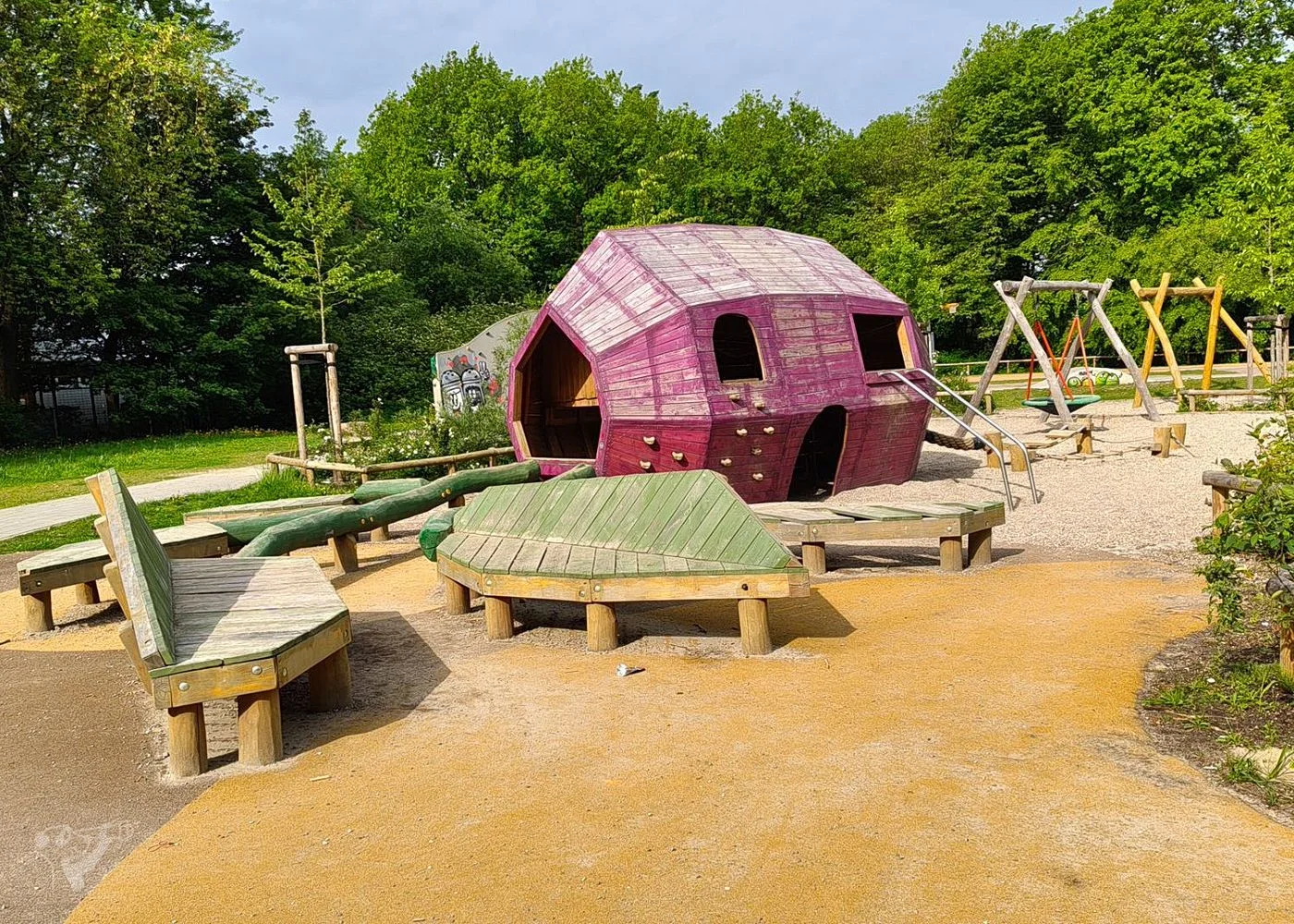 Spielplatz Wegenkamp mit Skaterpark Banane – Foto 32
