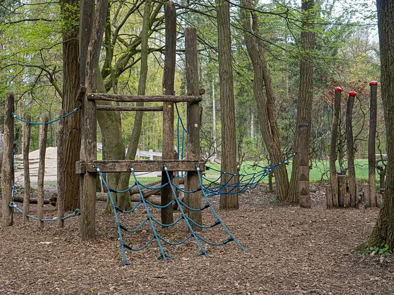 Spielplatz im Niendorfer Gehege – Bild 13