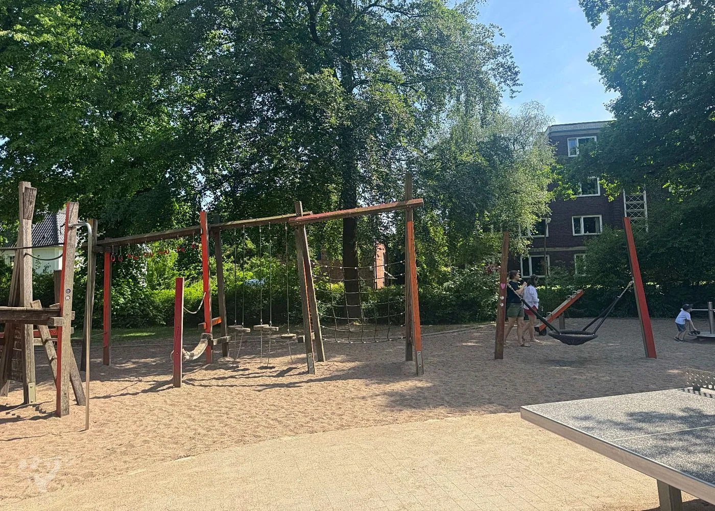 Spielplatz am Beseler Platz – Foto 4