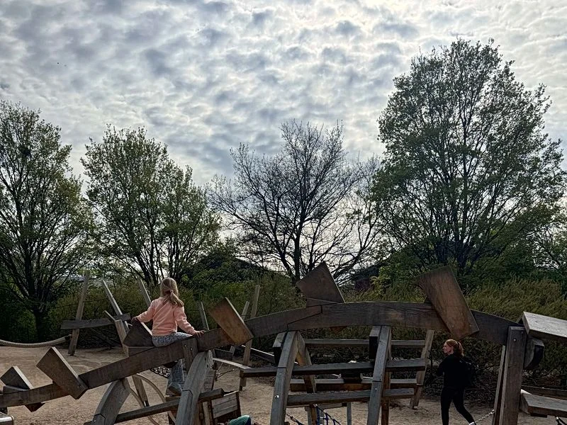 Spielplatz Holmbrook Hamburg Othmarschen – Bild 11