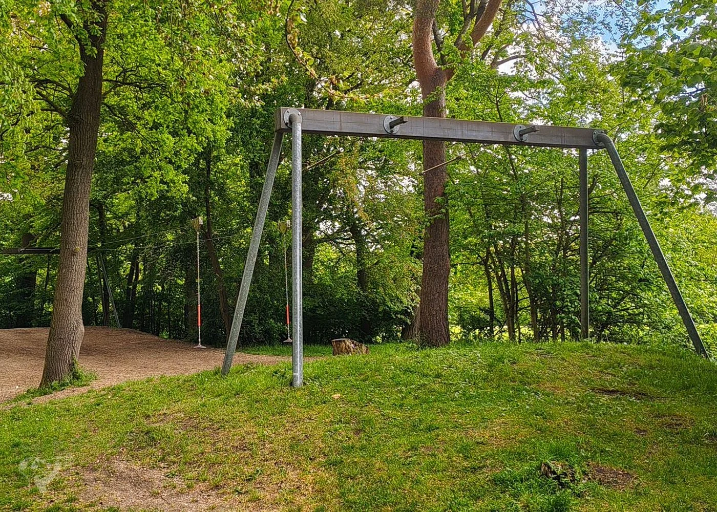 Kletterwald & Wasserpumpen‑Spielplatz im Öjendorfer Park – Foto 8